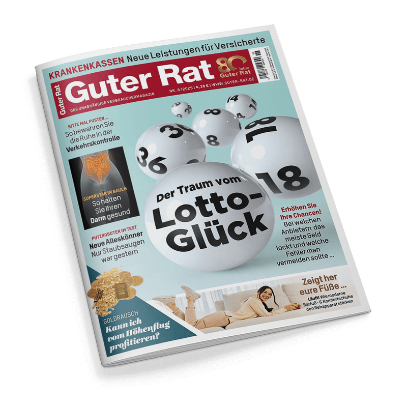 Titelbild der Zeitschrift „Guter Rat“, Ausgabe Nr. 6/2025, mit dem Haupttitel „Der Traum vom Lotto-Glück“ vor einem hellblauen Hintergrund und mehreren großen weißen Lotto-Kugeln mit schwarzen Zahlen, u. a. 18, 36 und 6; weitere Textinhalte: „Erhöhen Sie Ihre Chancen!“, „Superstar im Bauch – So halten Sie Ihren Darm gesund“, „Putzroboter im Test“, „Goldrausch – Kann ich vom Höhenflug profitieren?“, unten rechts eine Frau mit beigen Hosen und weißem Pullover auf einem Sofa.