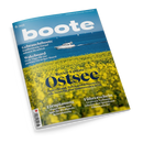 Titelblatt der Zeitschrift „boote“, Ausgabe 6/2025, mit blauem oberen Bereich, auf dem ein weißes Motorboot auf der Ostsee zu sehen ist, und unterem Teil mit gelbem Rapsfeld. Hauptüberschrift „Revier-Update Ostsee“ mit Untertitel „Deutschland, Polen und Dänemark: Alle News für den Sommertörn 2025“. Weitere Texte: „Gebrauchtboote“, „Wakeboard“, „Törnplanung“ und „Führerschein“.
