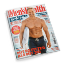 Titelbild des Magazins „Men’s Health“ mit einem lächelnden, muskulösen Mann in dunkelblauer Badehose, der am Strand steht und ein Surfbrett unter dem rechten Arm hält. Roter Schriftzug „Men’s Health“ am oberen Rand, weitere Texte: „Dein bester Sommer“, „Mit 50 fitter als mit 35!“, „Einfach genial grillen mit Jamie Oliver“, sowie Themen zu Fitness, Ernährung, Dating und Gesundheit auf hellem Hintergrund mit Meereskulisse.