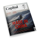 Titelblatt der Wirtschaftszeitschrift „Capital“, Ausgabe 07 Juli 2018. Oben schwarzes Logo „Capital“ mit Unterzeile „Wirtschaft ist Gesellschaft“. Darunter Luftaufnahme einer großflächigen Solaranlage in hügeliger Landschaft in Grau- und Blautönen. Großformatige rote Schrift im unteren Bereich: „MADE IN CHINA“. Weitere Textzeilen: „Neue Technologie – Die Robotaxis kommen nach Europa“ und „Aktienanlage – 15 Qualitätsaktien, die jetzt günstig sind“.
