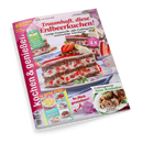 Titelblatt der Kochzeitschrift „Kochen & genießen“ mit großem Foto einer dreischichtigen Erdbeertorte aus dunklem Biskuit, Sahnecreme und frischen Erdbeeren, garniert mit Erdbeerscheibe und Minzblatt. Überschrift „Traumhaft, diese Erdbeerkuchen!“, weitere Texte: „Frühlingsleicht Neue Rouladen“, „16 Seiten extra“, „So flink gezaubert!“. Magazin in pink-weißem Layout mit zusätzlichen Kuchen- und Rouladenmotiven.