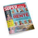 Schräg fotografiertes Magazincover aus Papier vor schwarzem Hintergrund, mit rotem, türkisfarbenem und gelbem Layout sowie elf Porträts erwachsener Frauen und Männer. Lesbare Texte: „SUPERillu“, „PFLEGE – Jetzt möglichen Pflegegrad prüfen und beantragen“, „BEN ZUCKER – Er hat sein Herz verschenkt“, „Der große Streit um die RENTE“ und „Ostsee: Wo unsere Promis Urlaub machen“; unten eine Ostsee-Küstenaufnahme.
